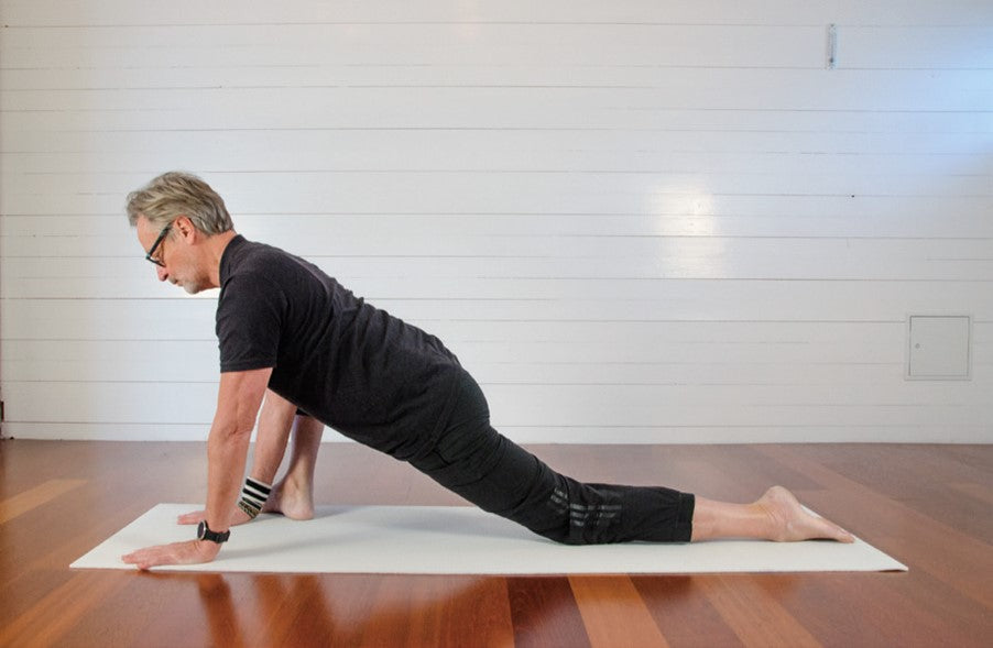 YinYogaPoseOfTheDay Hammock Pose Target area stretch: - hamstrings (kidney  & bladder meridians) Variations: - bend opposite leg to… | Instagram